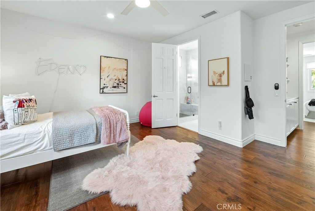 25527 Hamilton Court