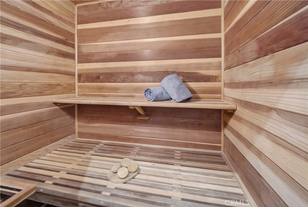 25527 Hamilton Court