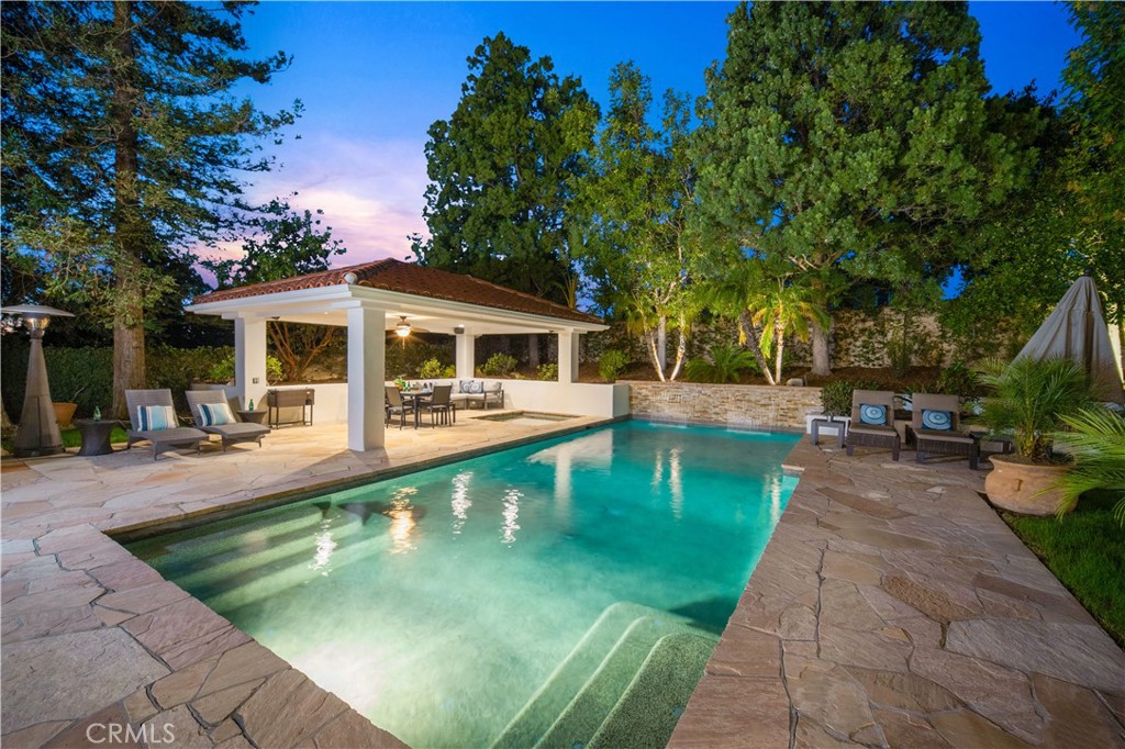 25527 Hamilton Court