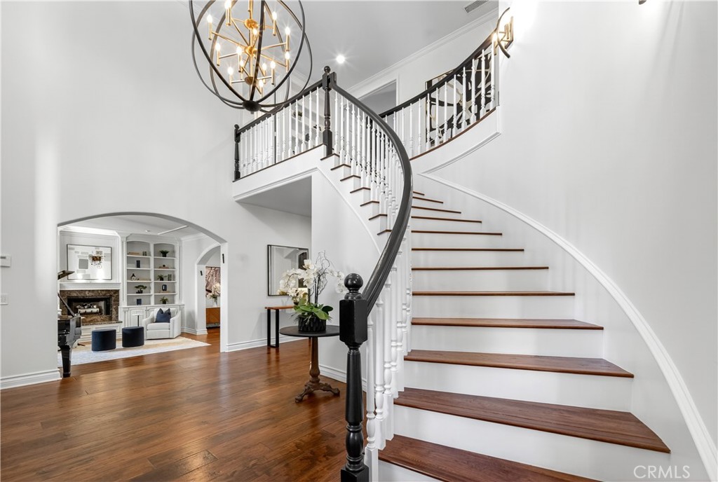 25527 Hamilton Court