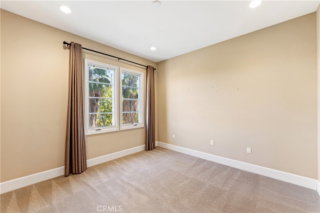 23500 Park Sorrento C41