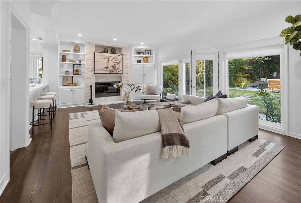 24762 Calvert Street