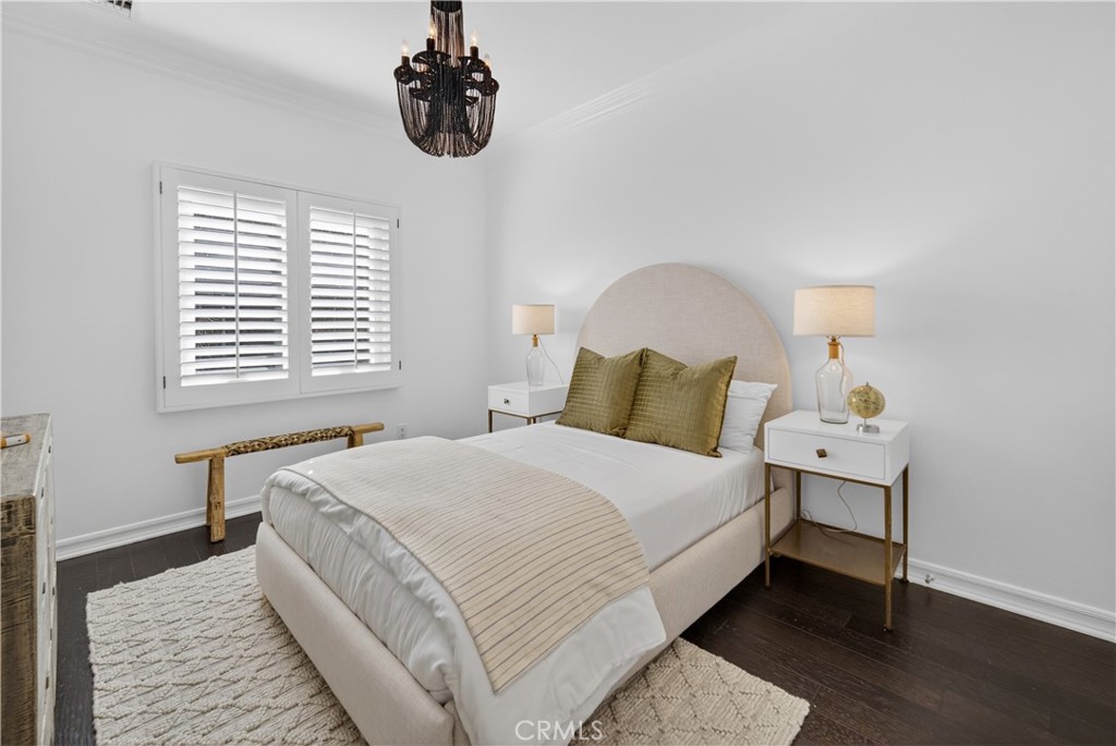 24762 Calvert Street