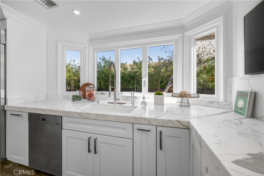 24762 Calvert Street