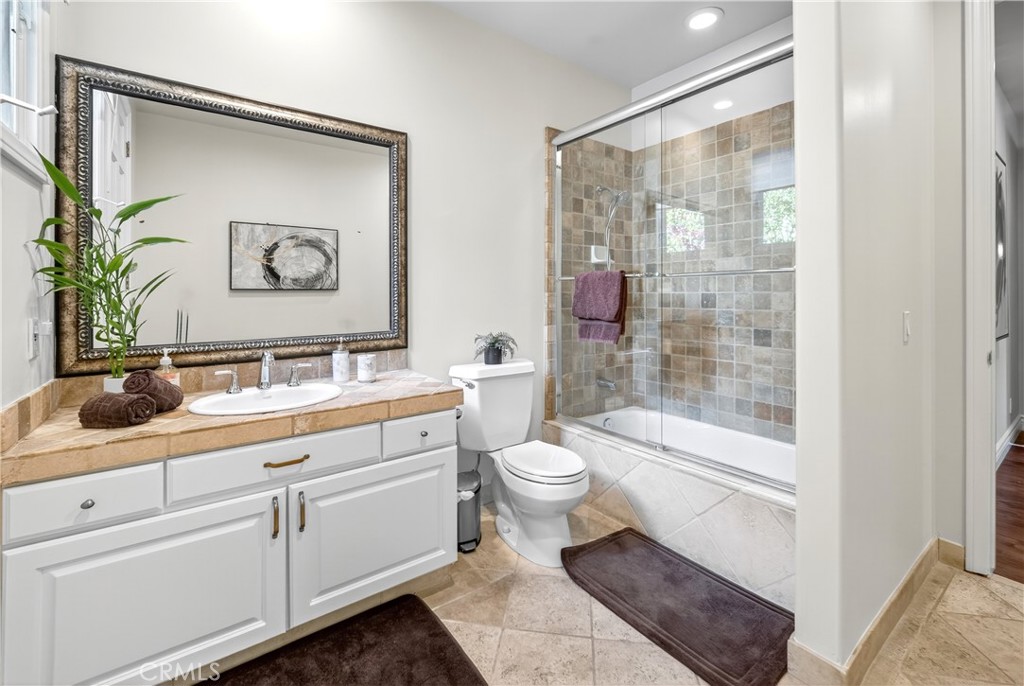 25527 Hamilton Court