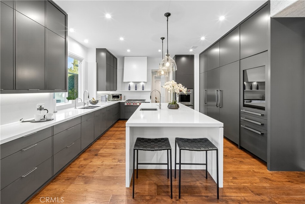 25527 Hamilton Court