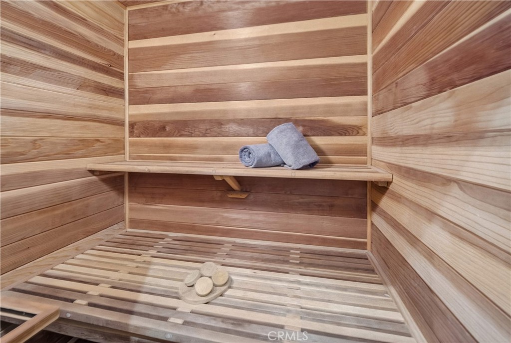 25527 Hamilton Court