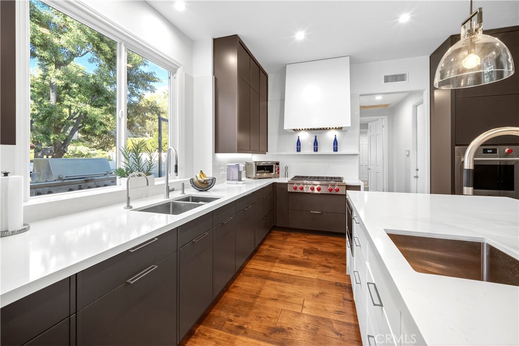 25527 Hamilton Court