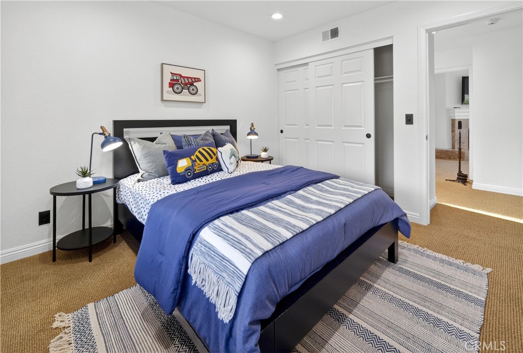 24845 Avenida Asoleada