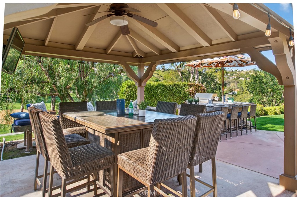 24845 Avenida Asoleada