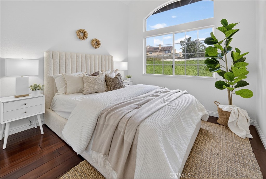 24845 Avenida Asoleada