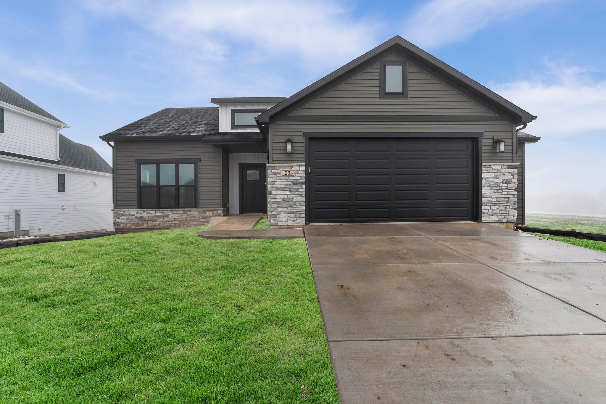 1233 Nordland Drive