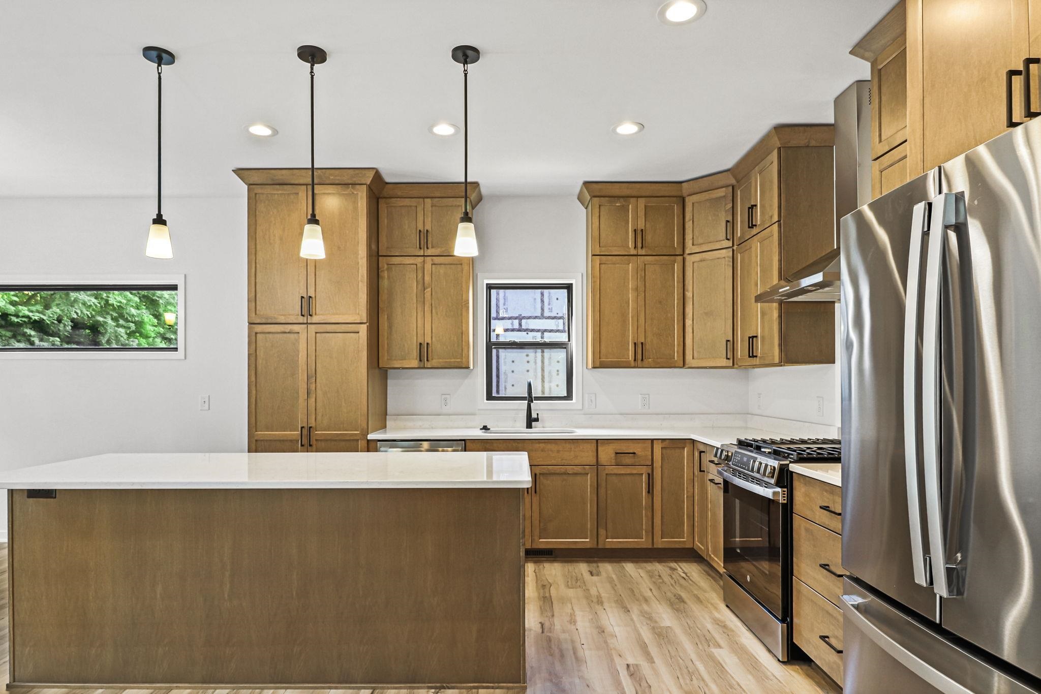 6646 Royal View Drive