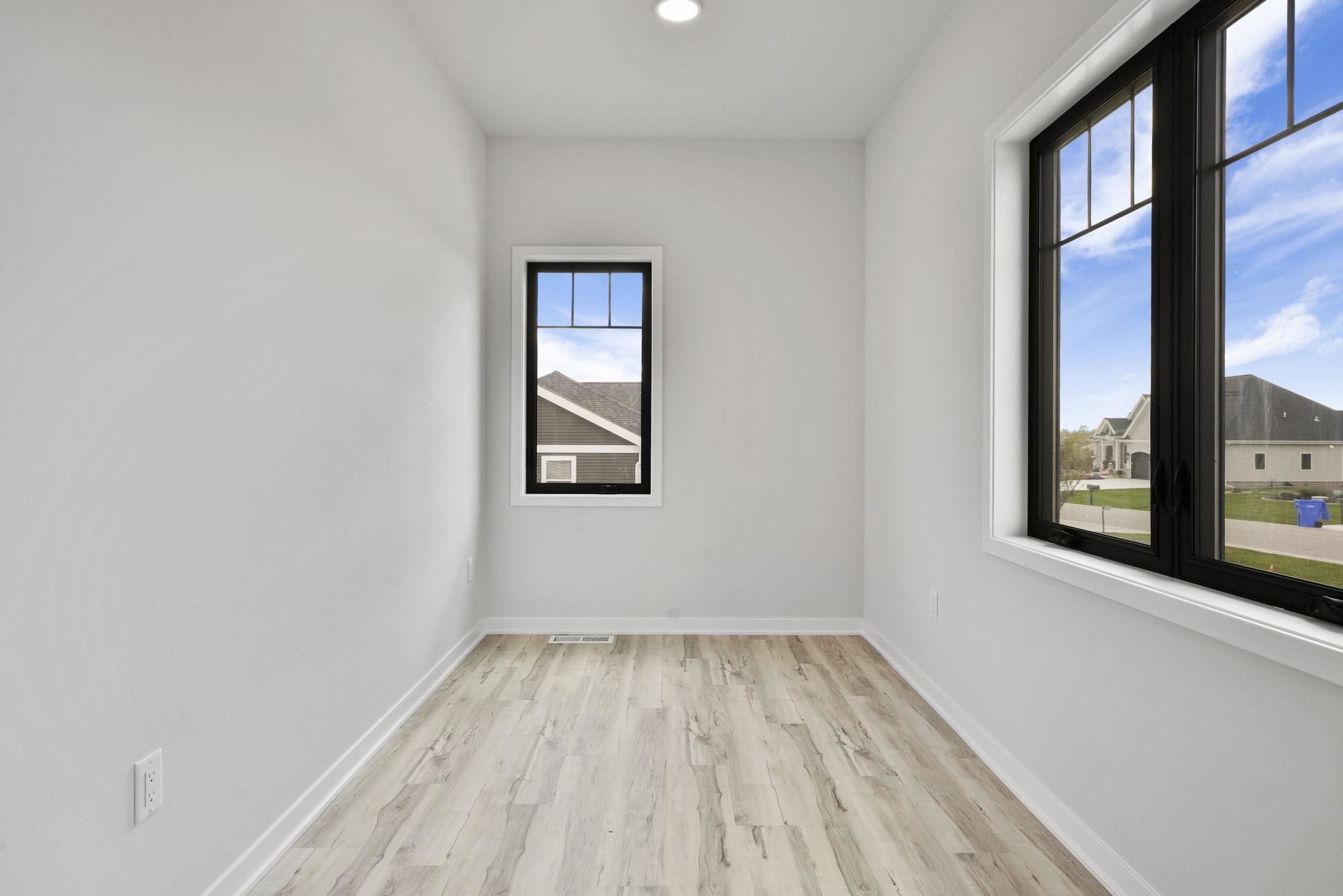 6826 Angelica Trail