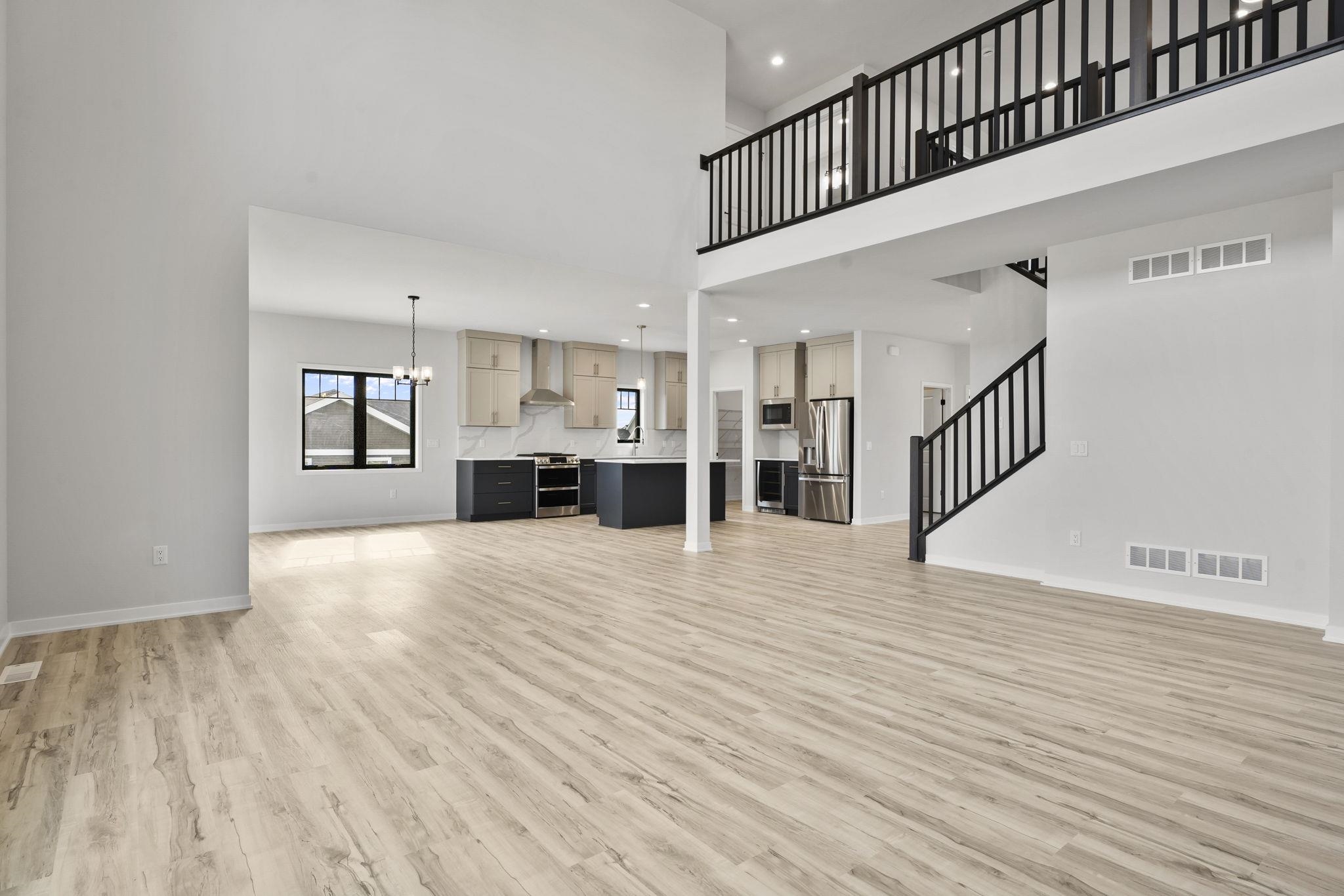 6826 Angelica Trail