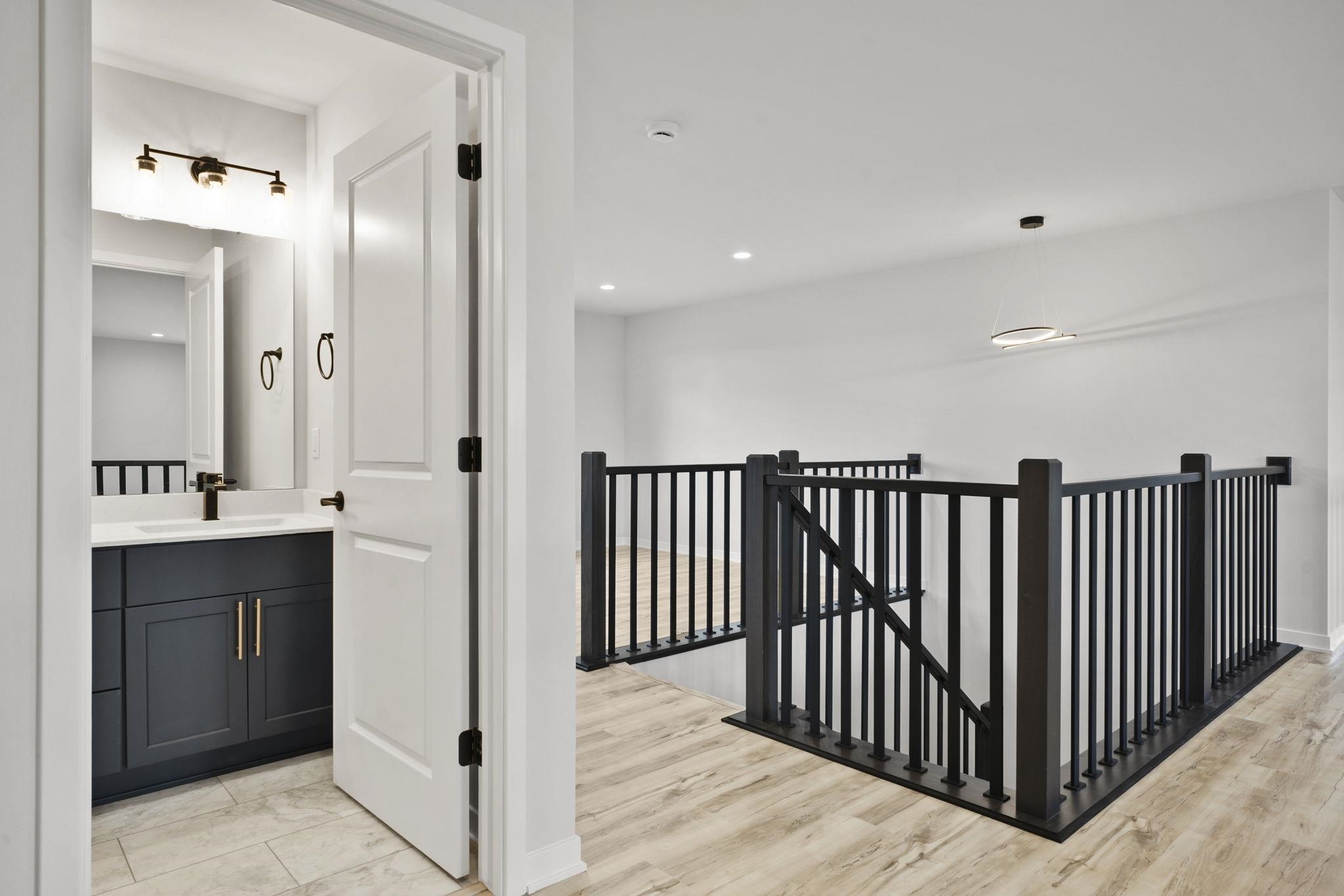 6826 Angelica Trail