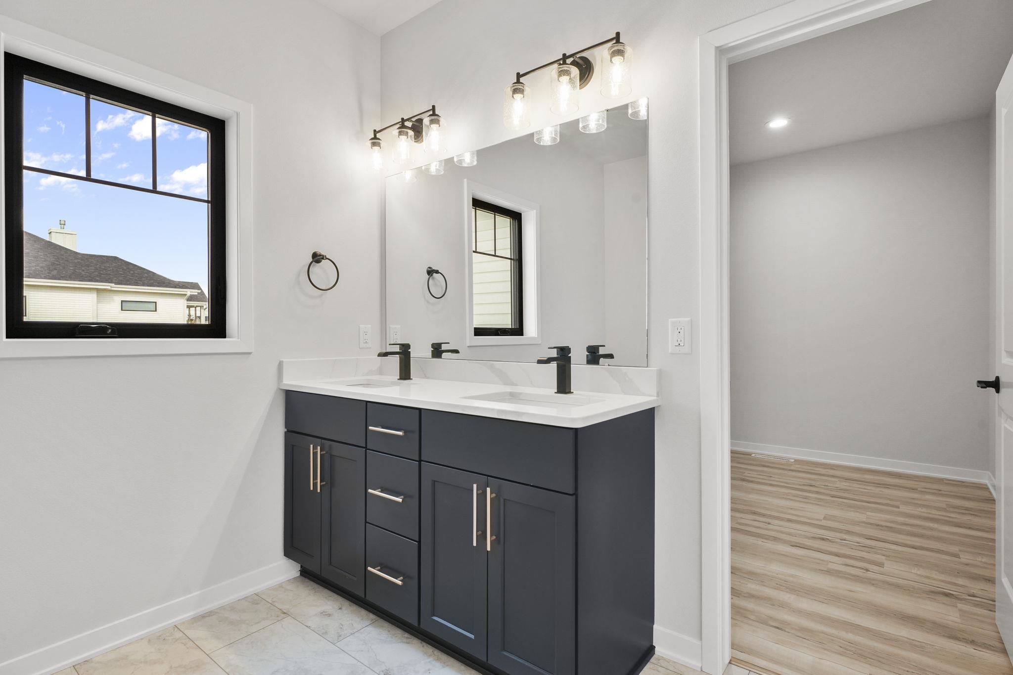 6826 Angelica Trail