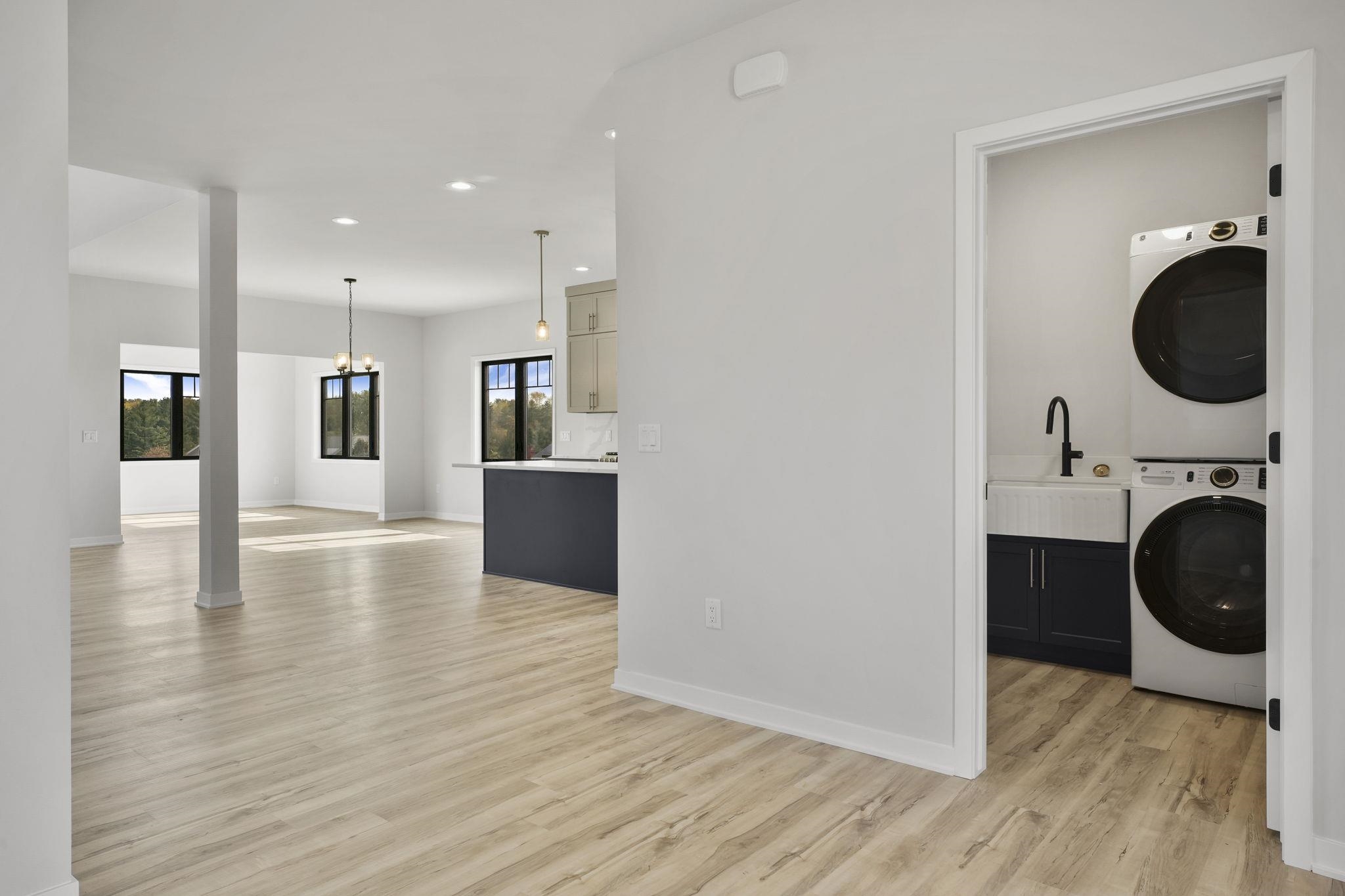 6826 Angelica Trail