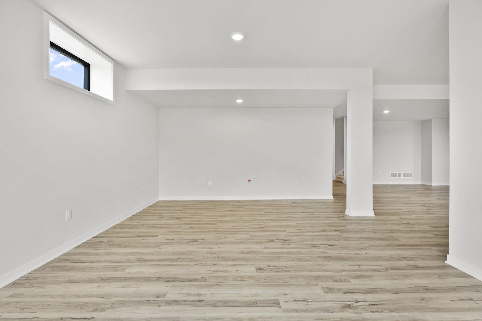 6826 Angelica Trail