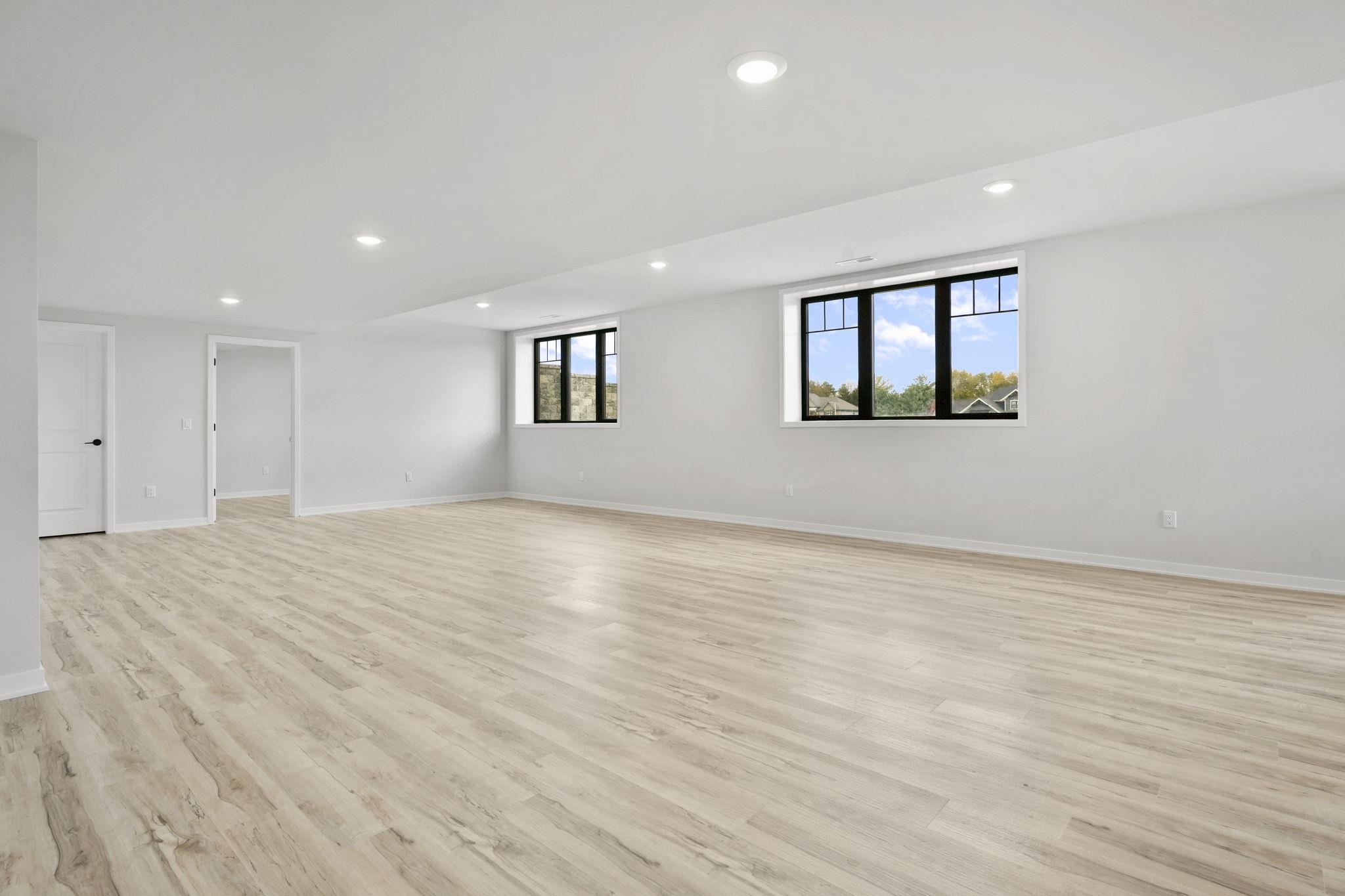 6826 Angelica Trail
