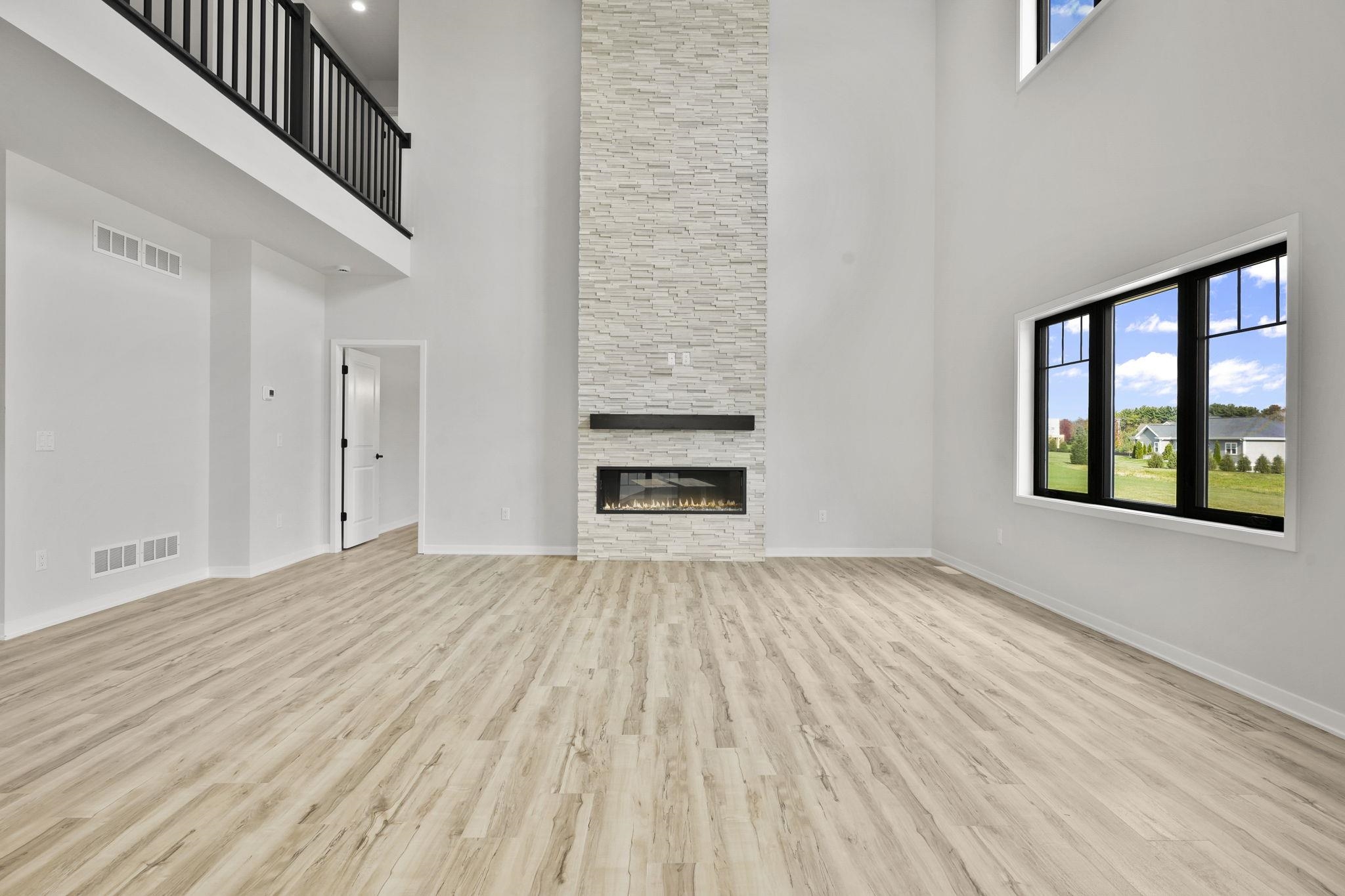 6826 Angelica Trail