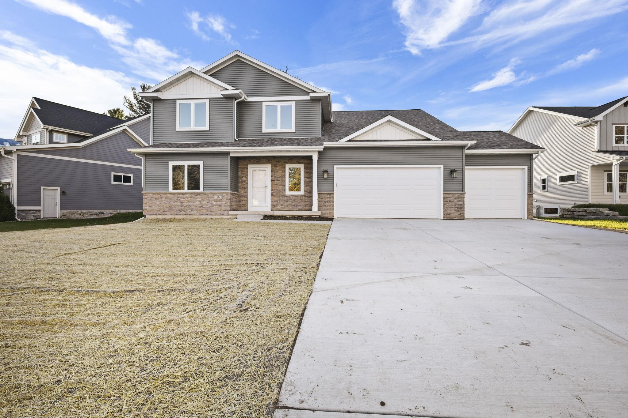 387 Kassander Way