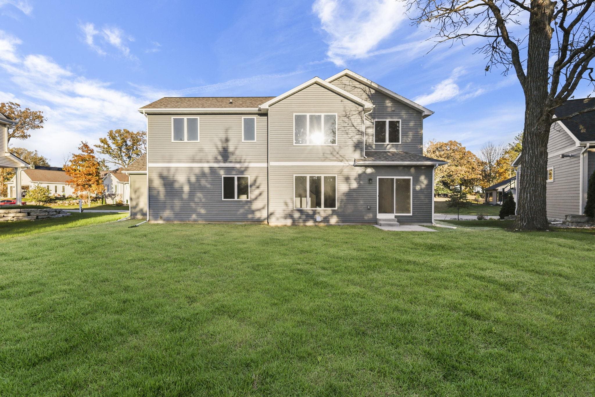 387 Kassander Way