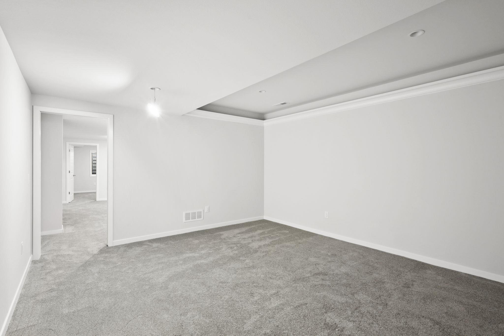 387 Kassander Way