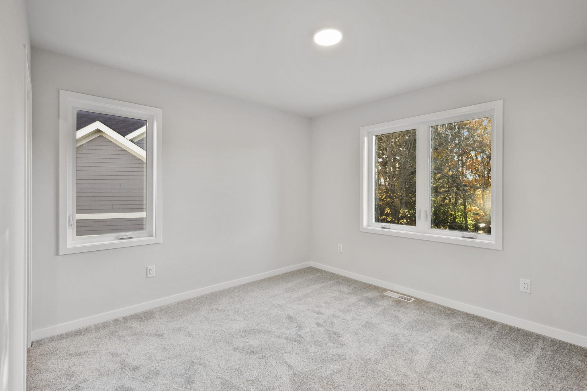 387 Kassander Way