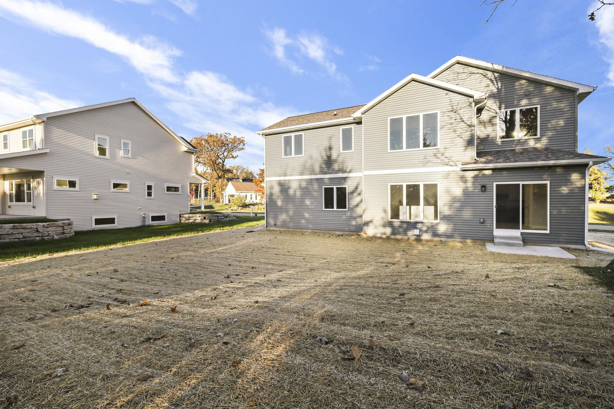 387 Kassander Way