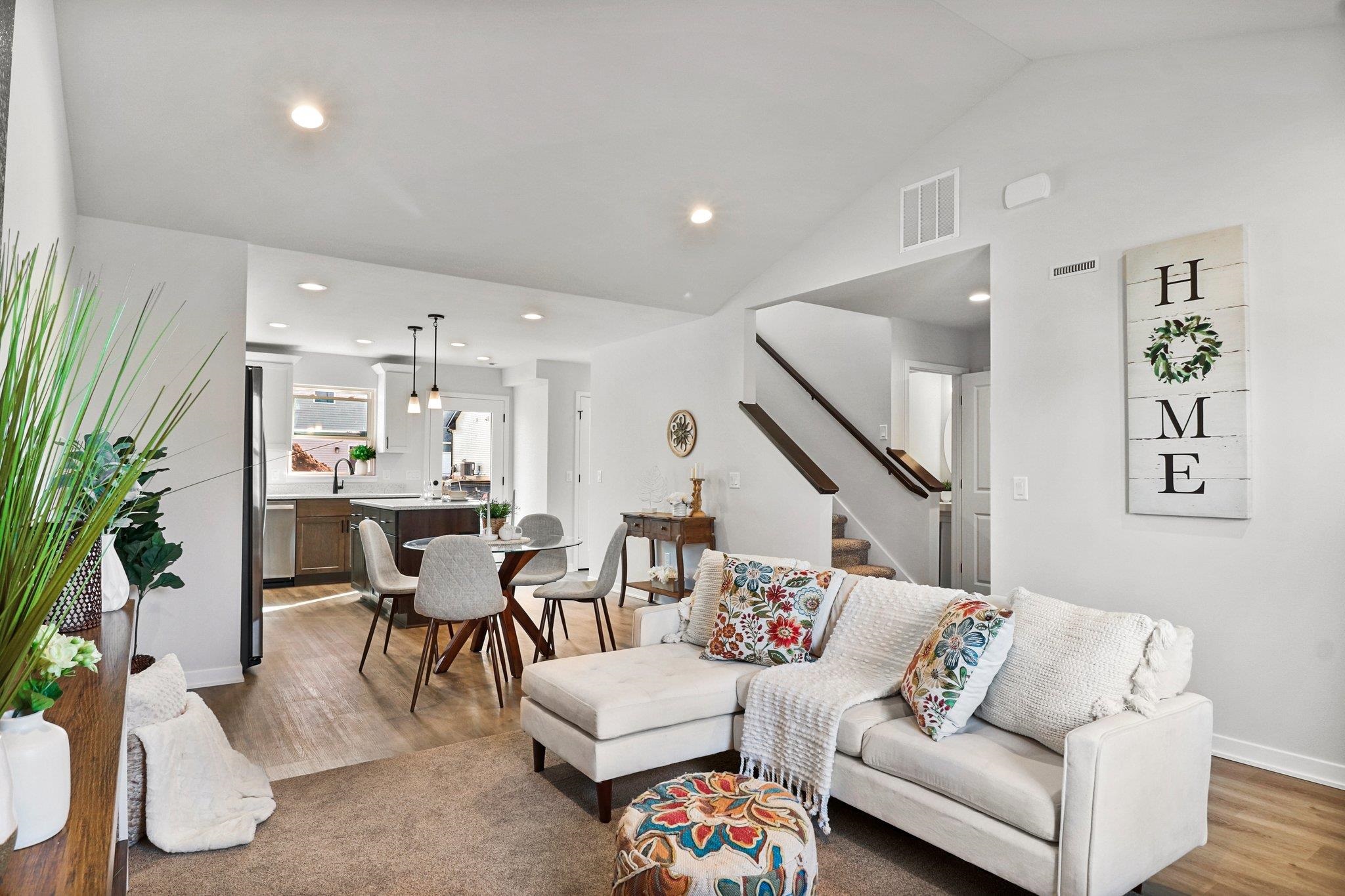 380 Lilac Lane