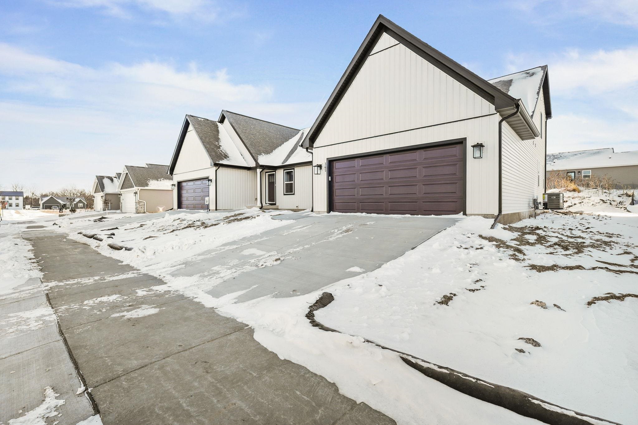 380 Lilac Lane