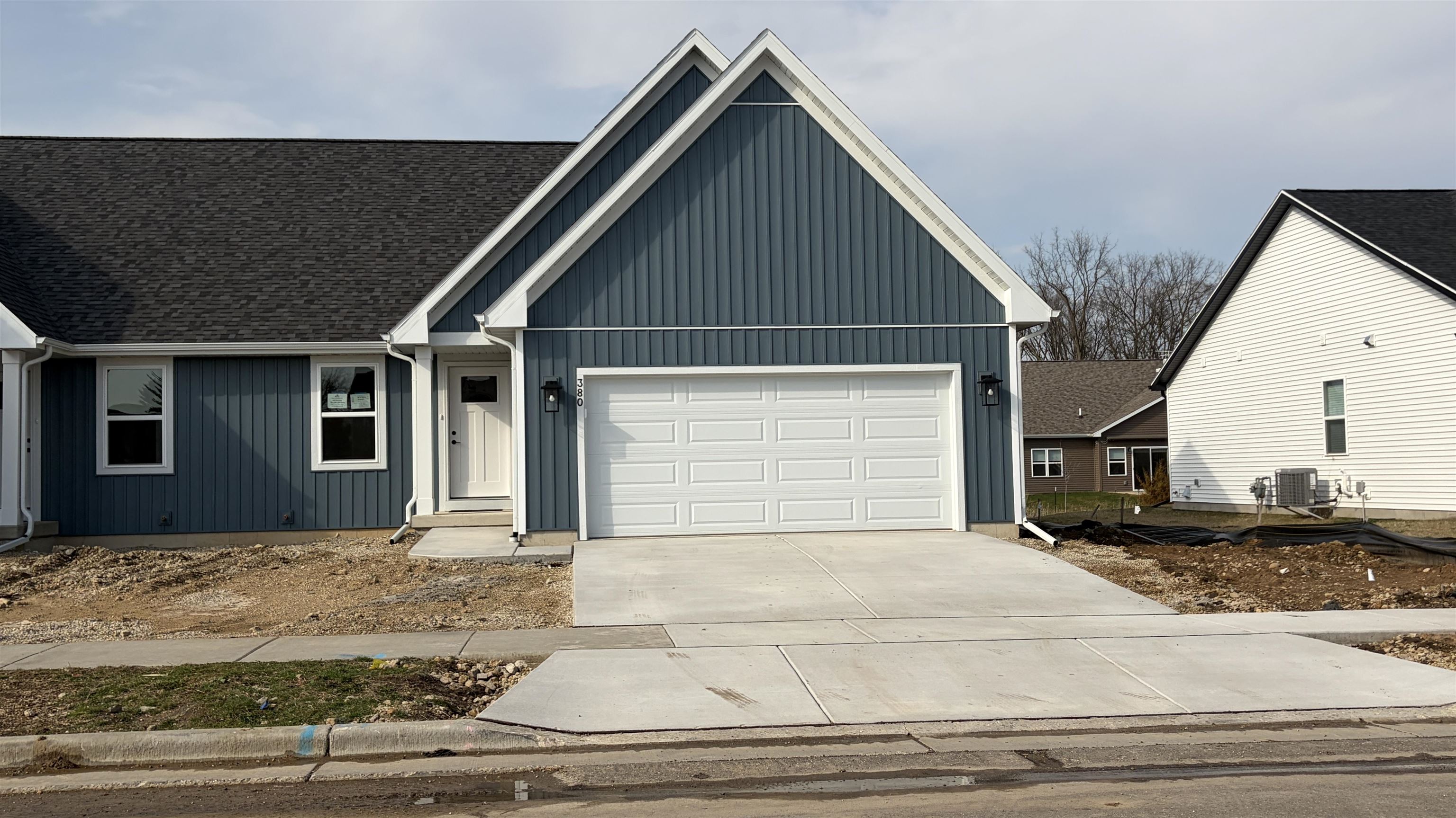 380 Lilac Lane