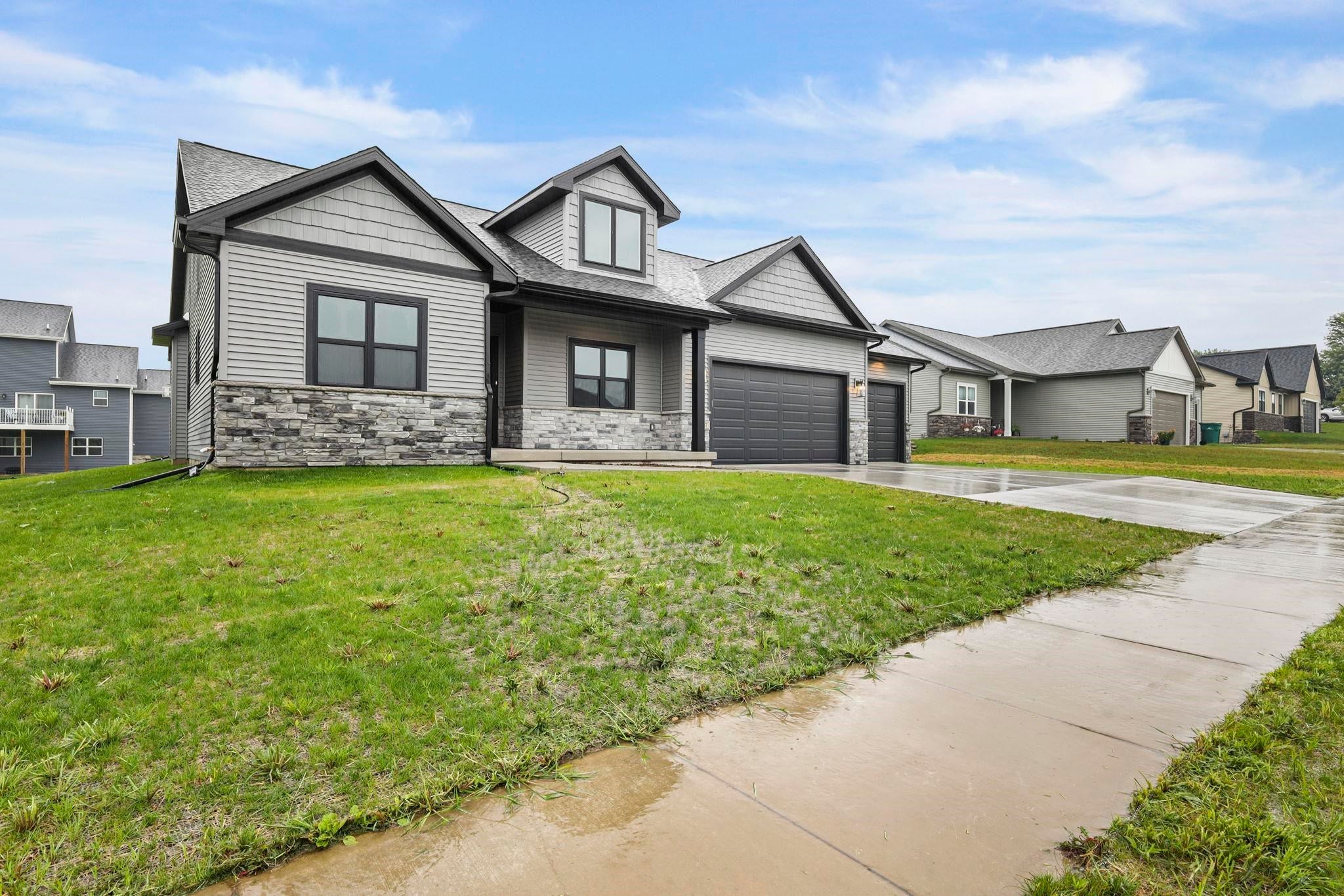 225 Hawks View Drive