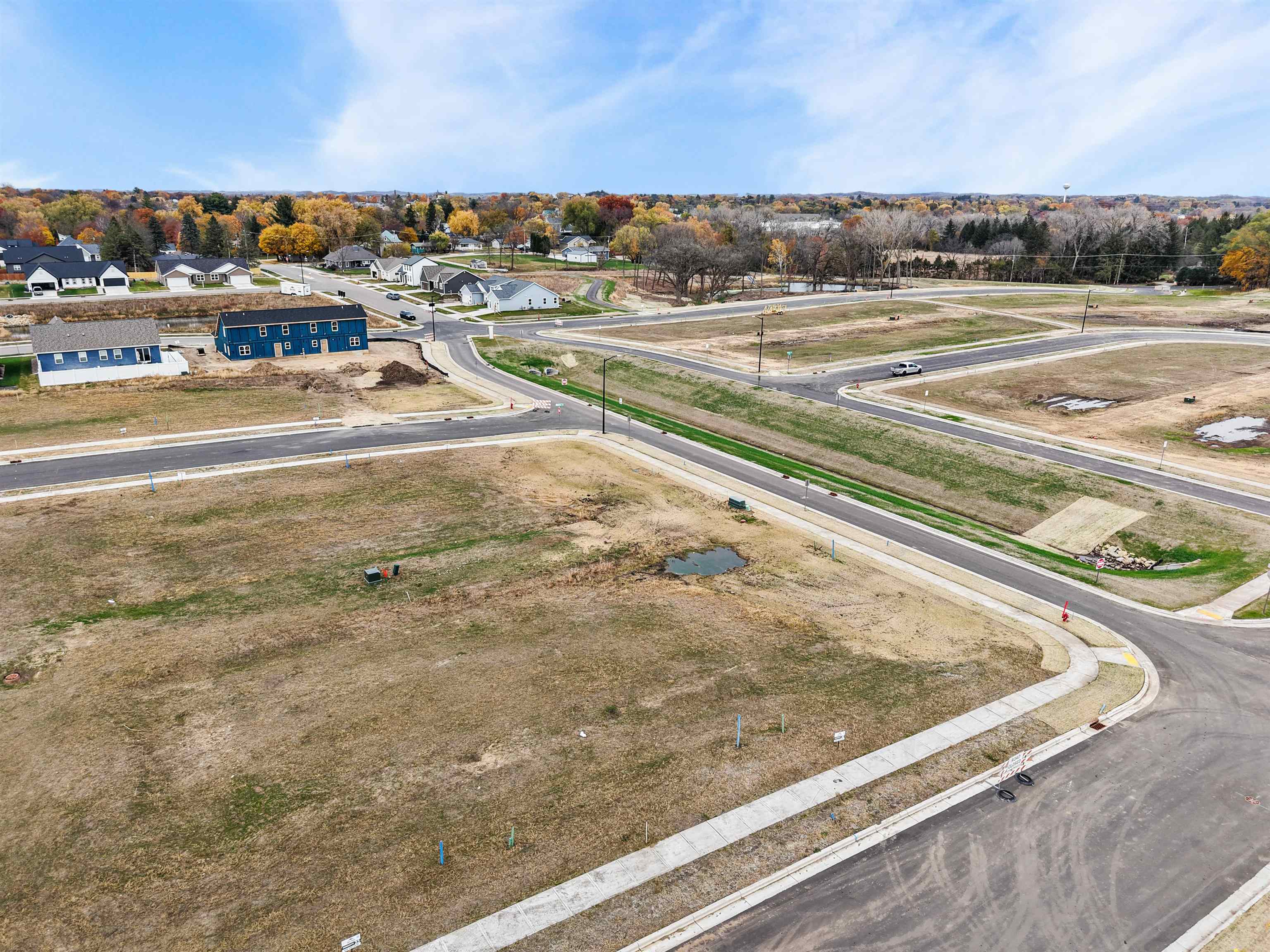 312-316 Dahlia Drive