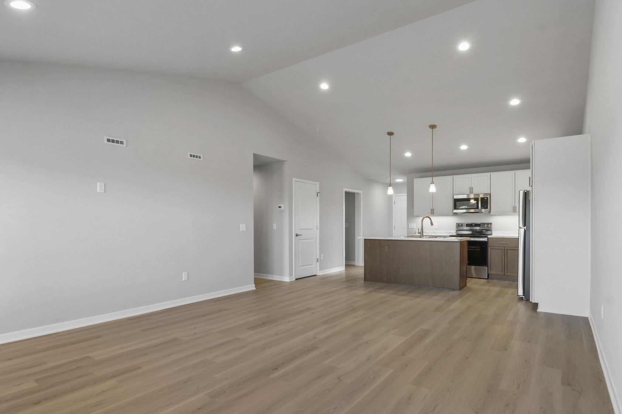 1400 Lilac Lane