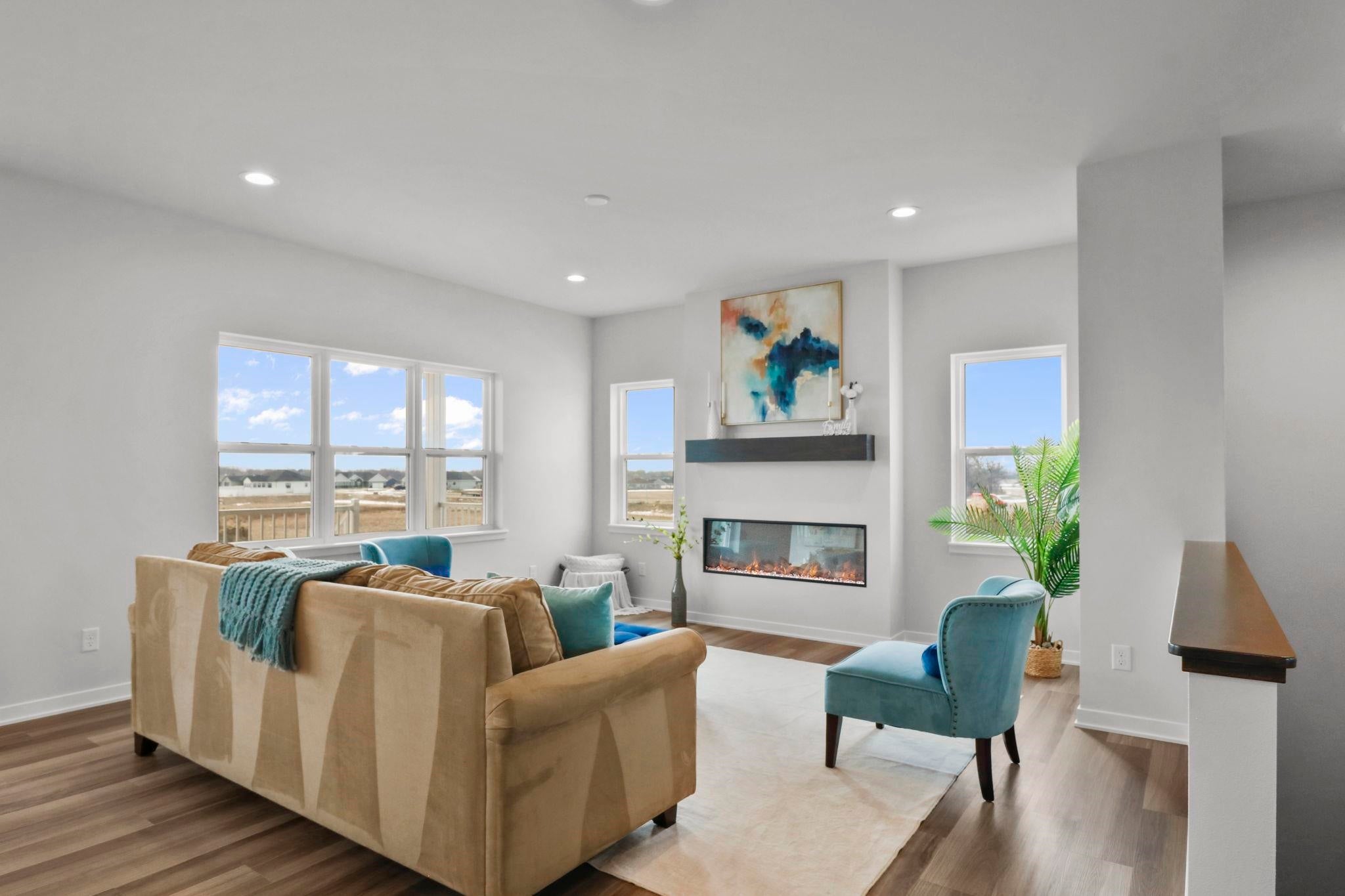 166 S 8th Street