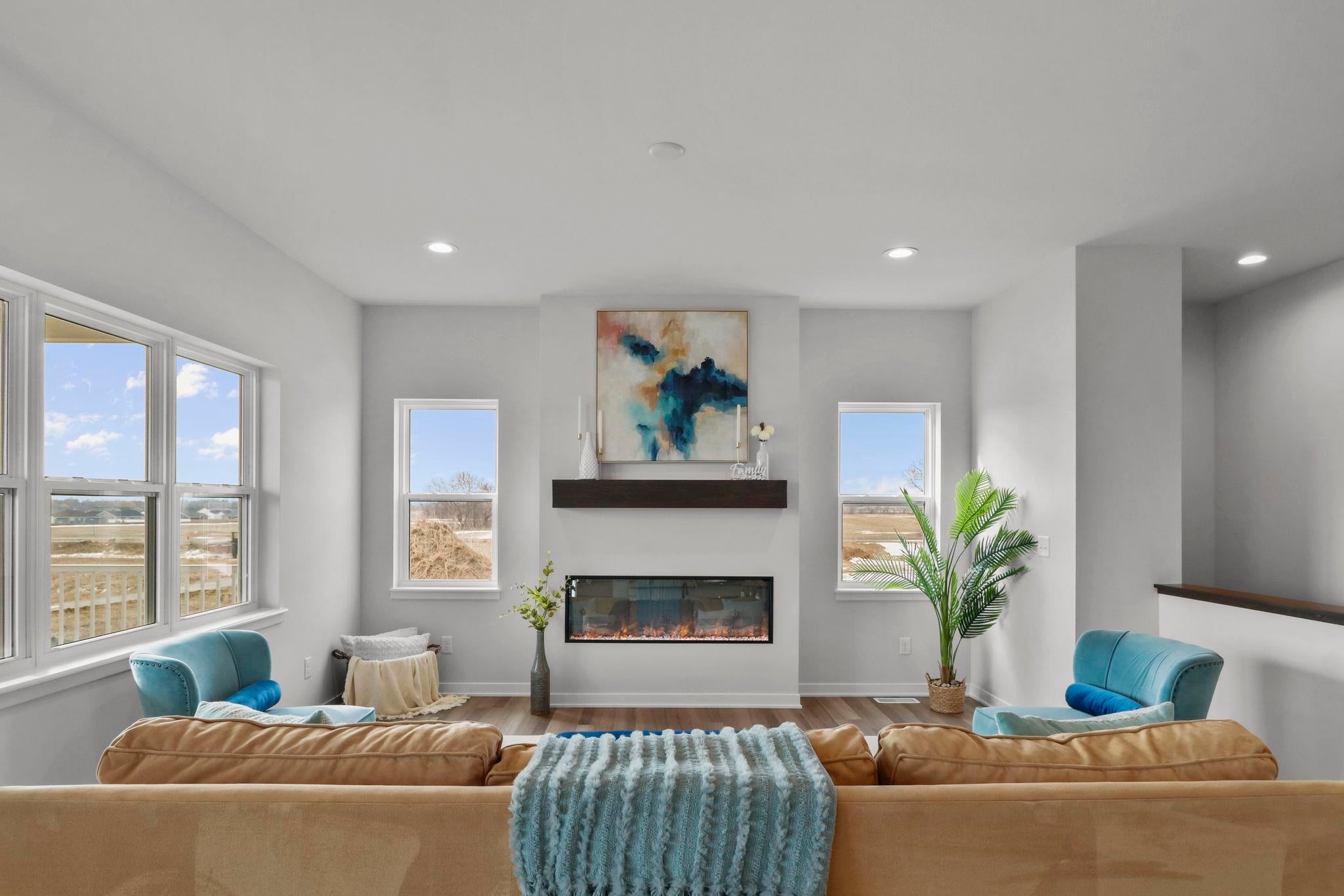 166 S 8th Street
