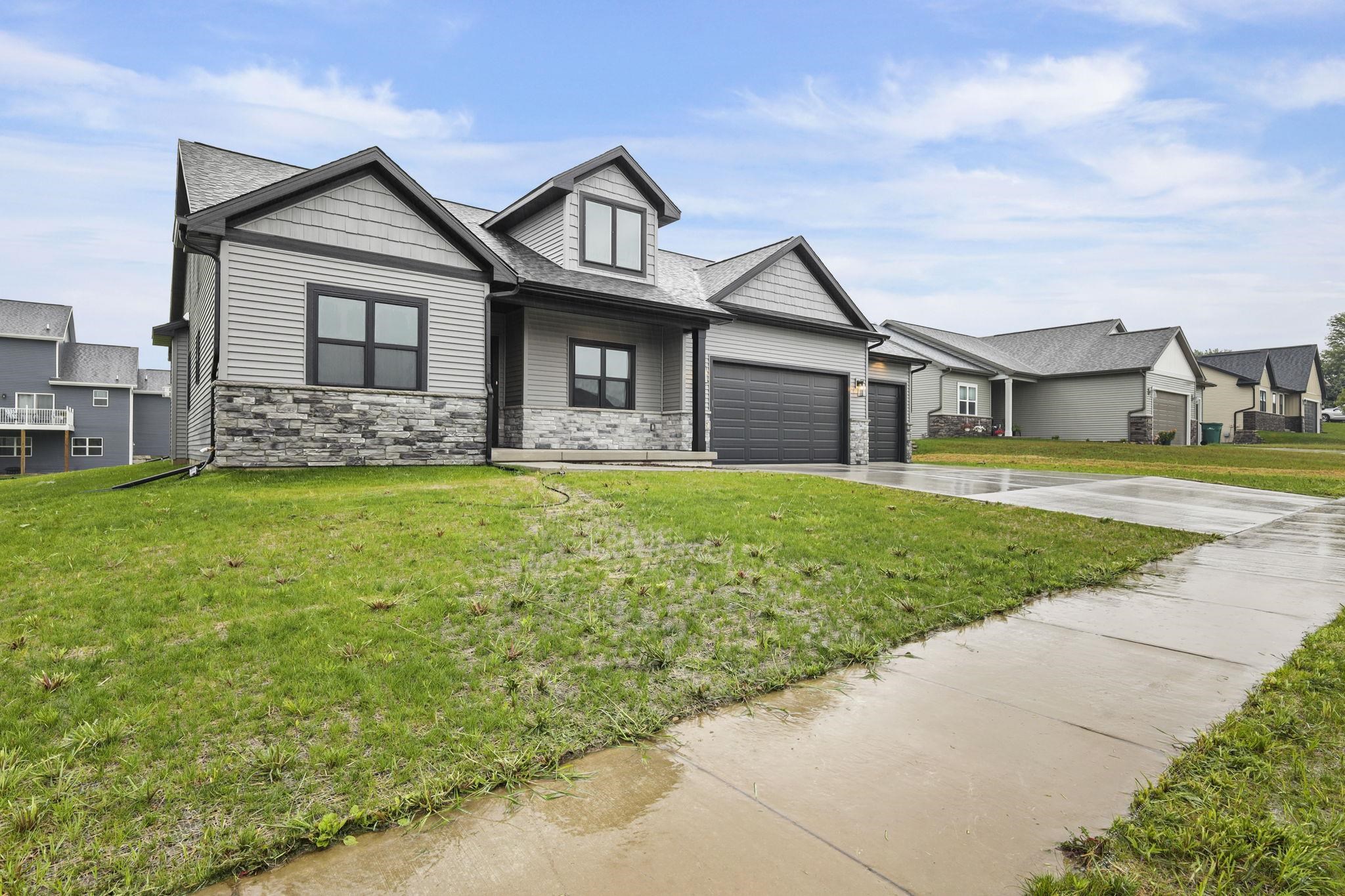 260 Hawks View Drive