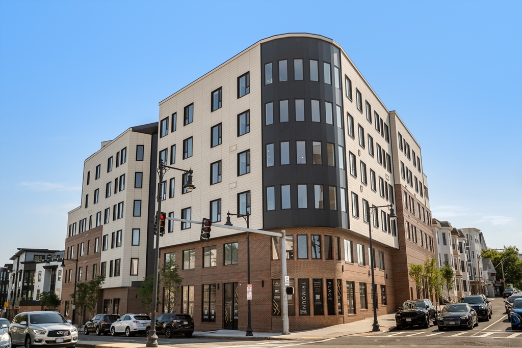 267 Old Colony # 402