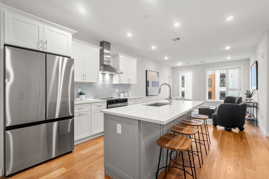 267 Old Colony # 503