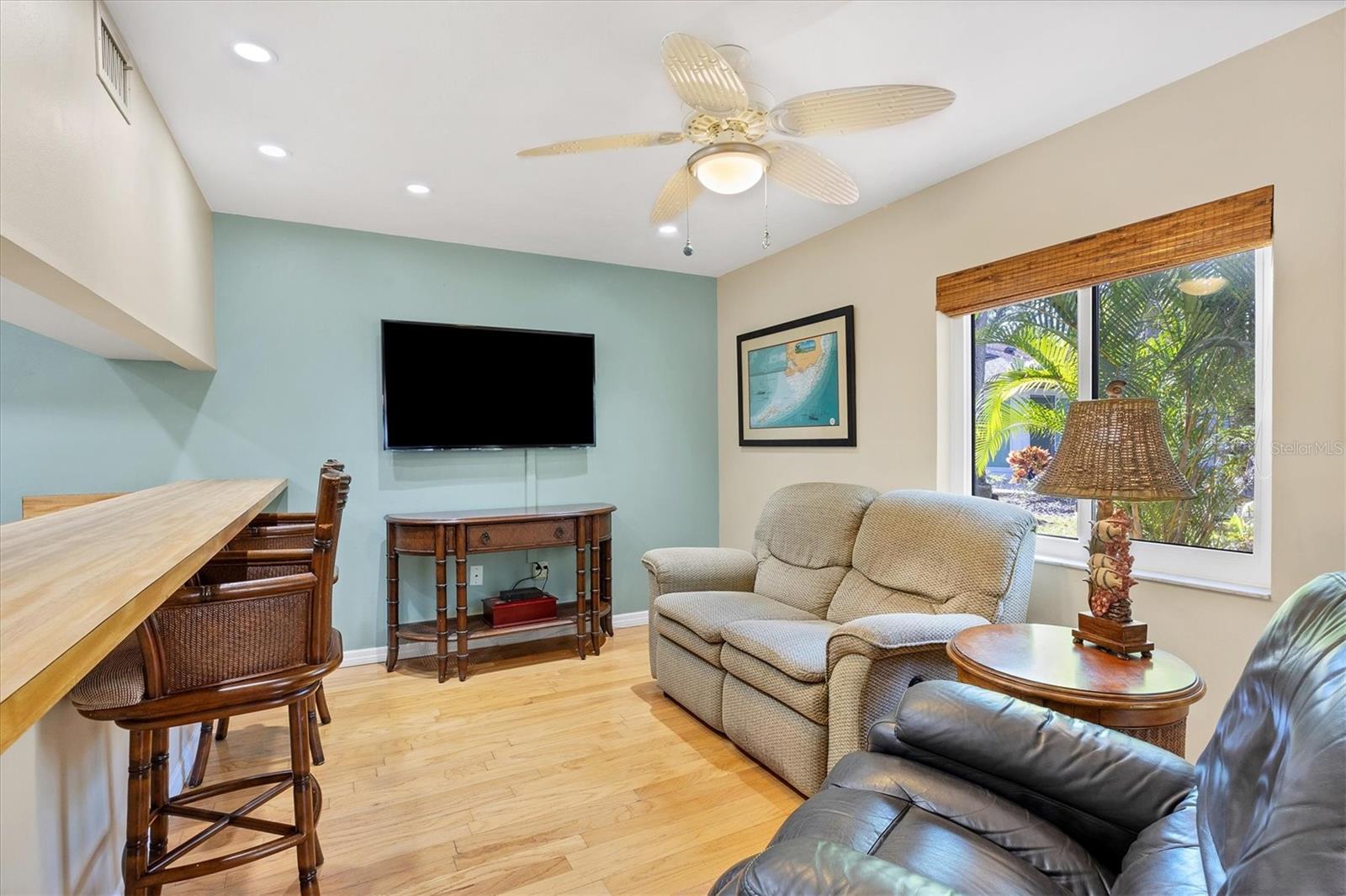2710 51ST AVE W