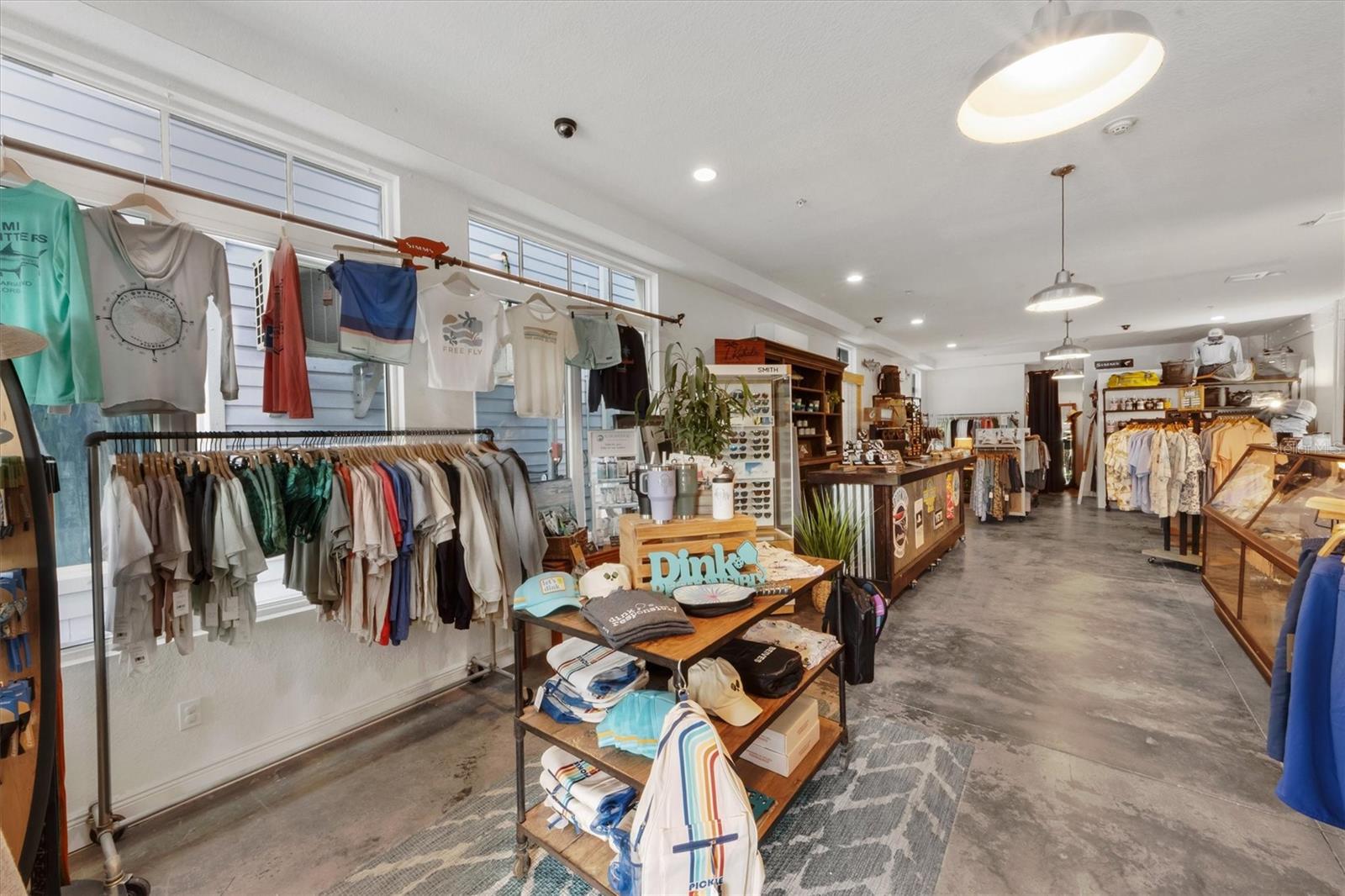 401 PINE AVE #C