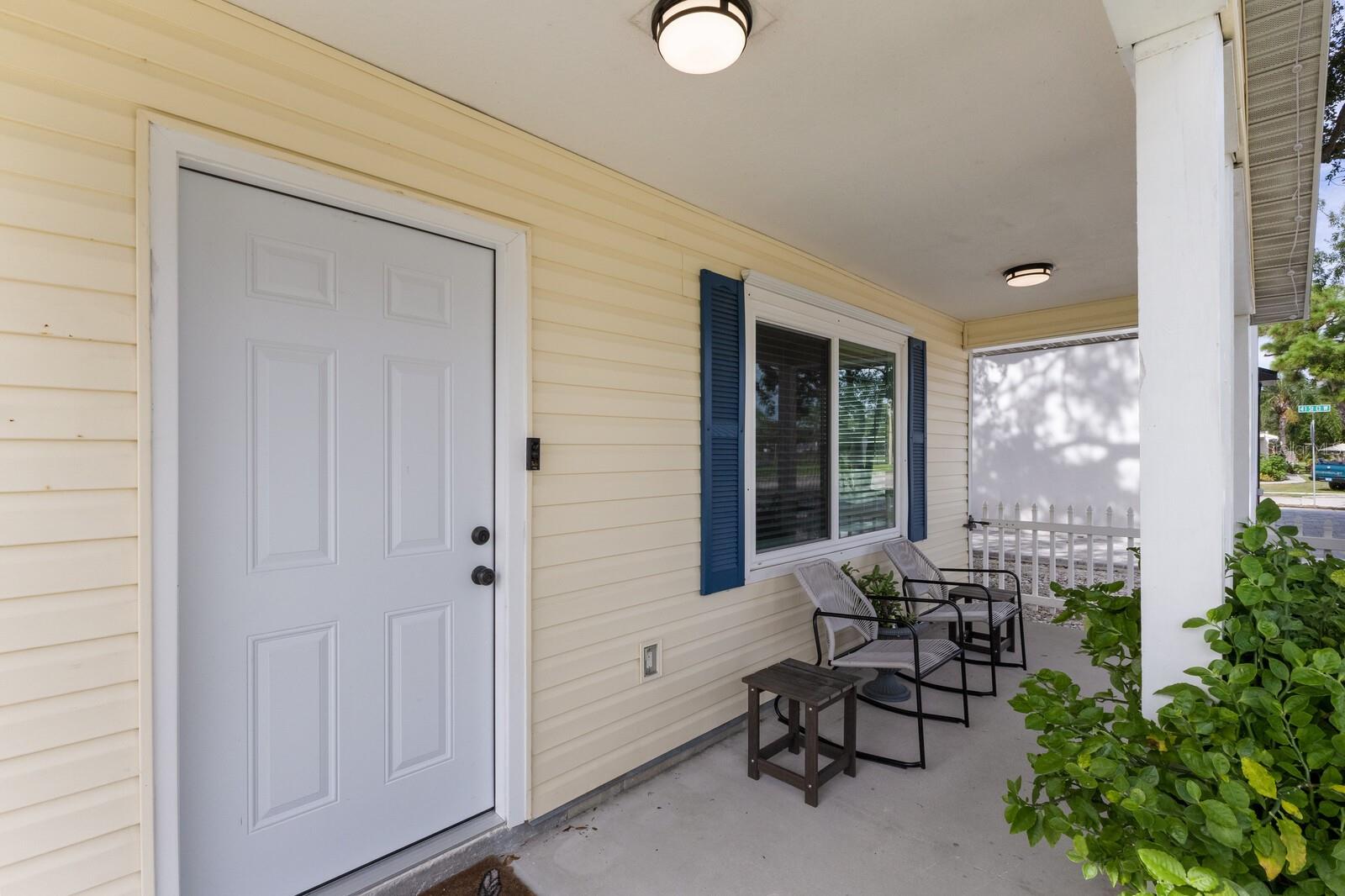 4121 9TH AVE W