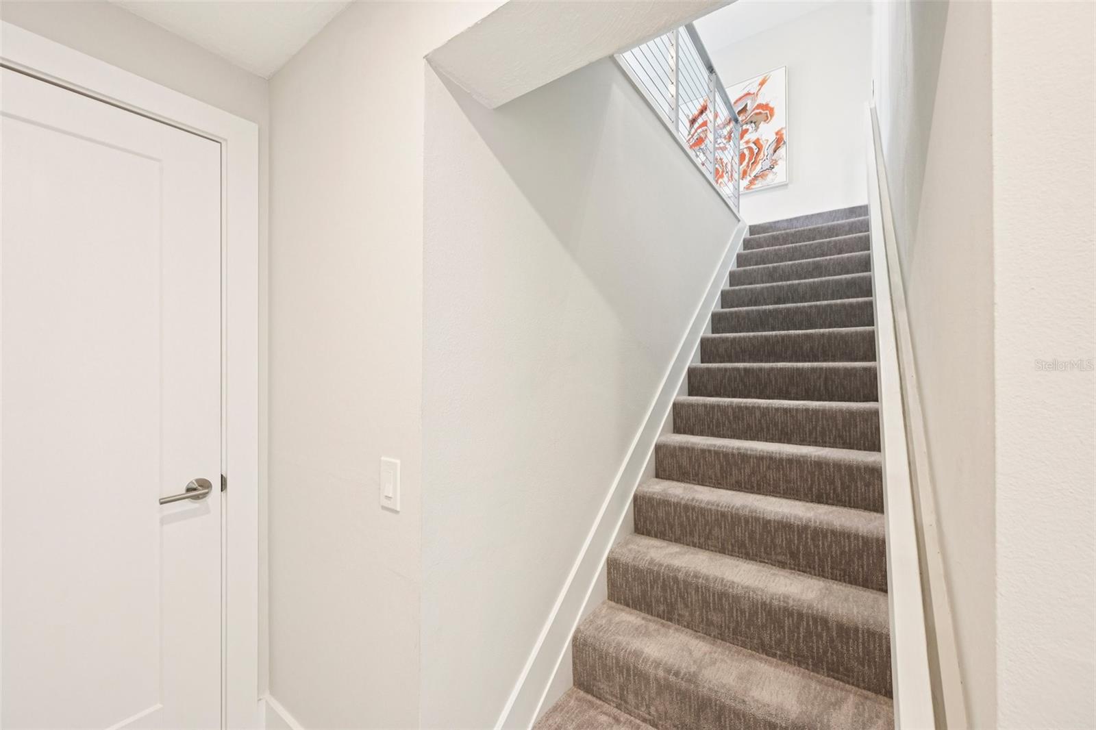 262 S HARBOR DR