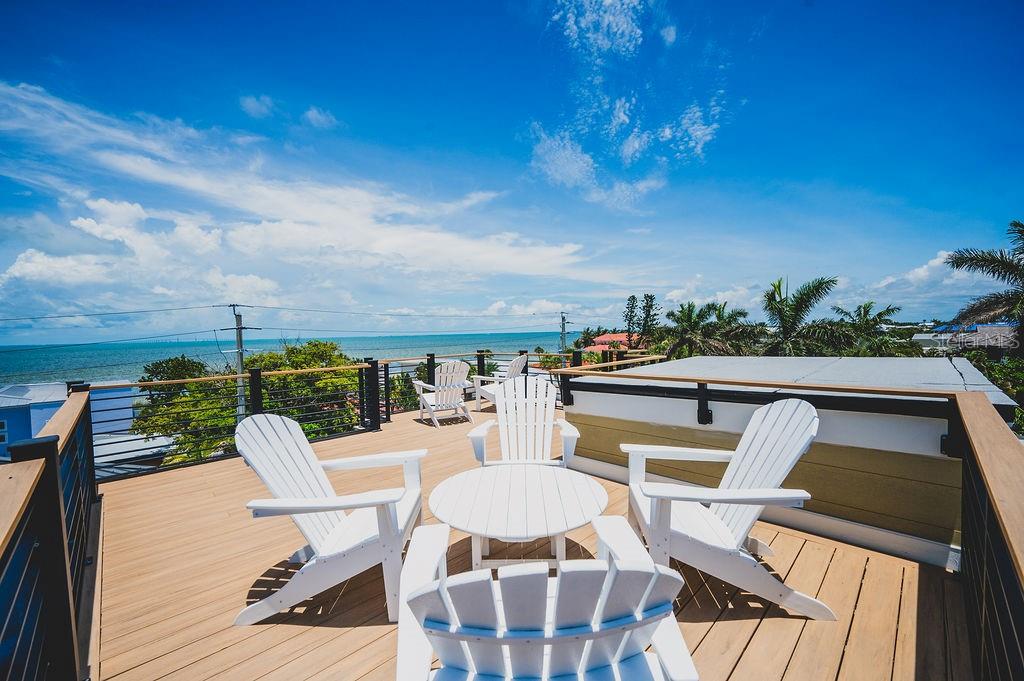 526 SEAGULL WAY