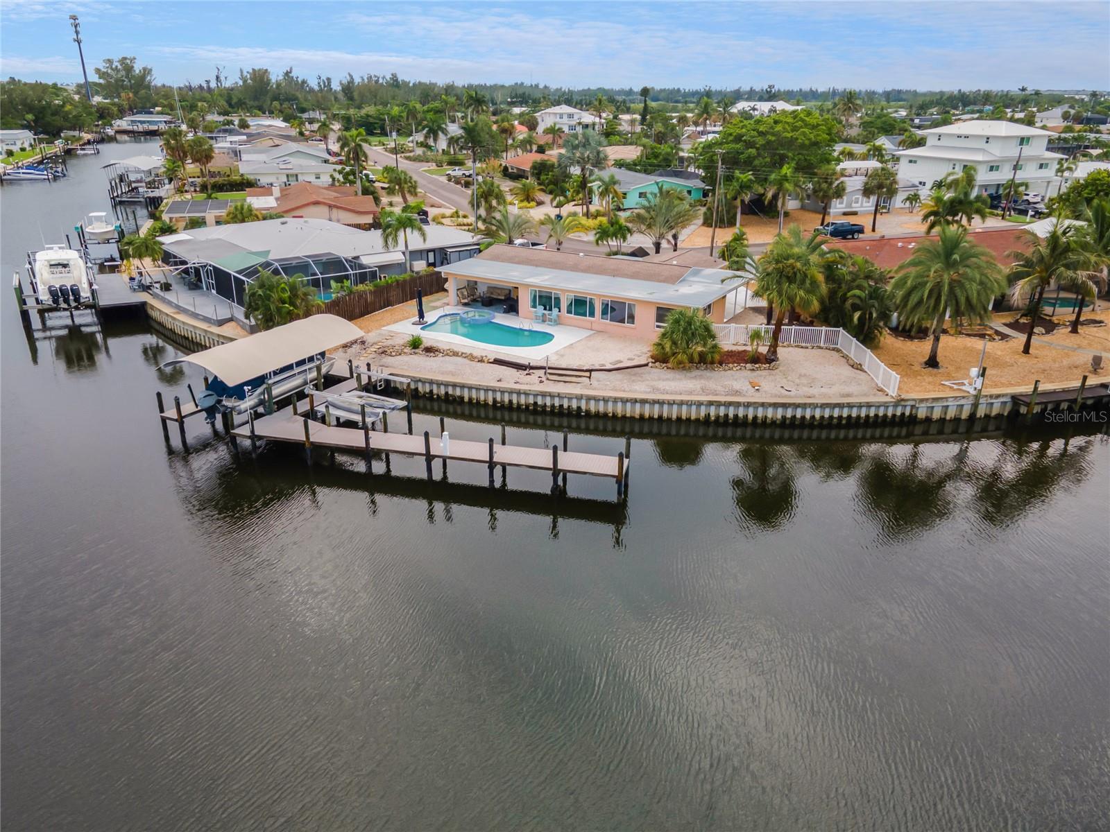 4223 ROYAL PALM DR