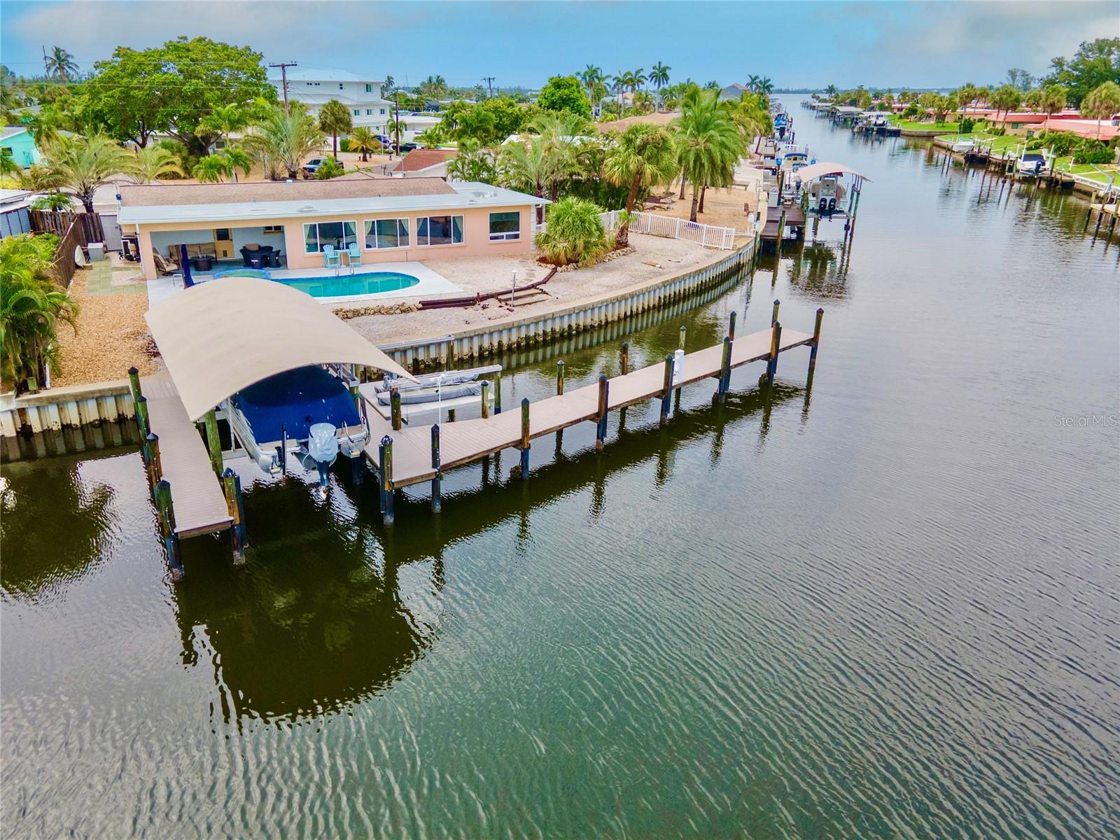 4223 ROYAL PALM DR