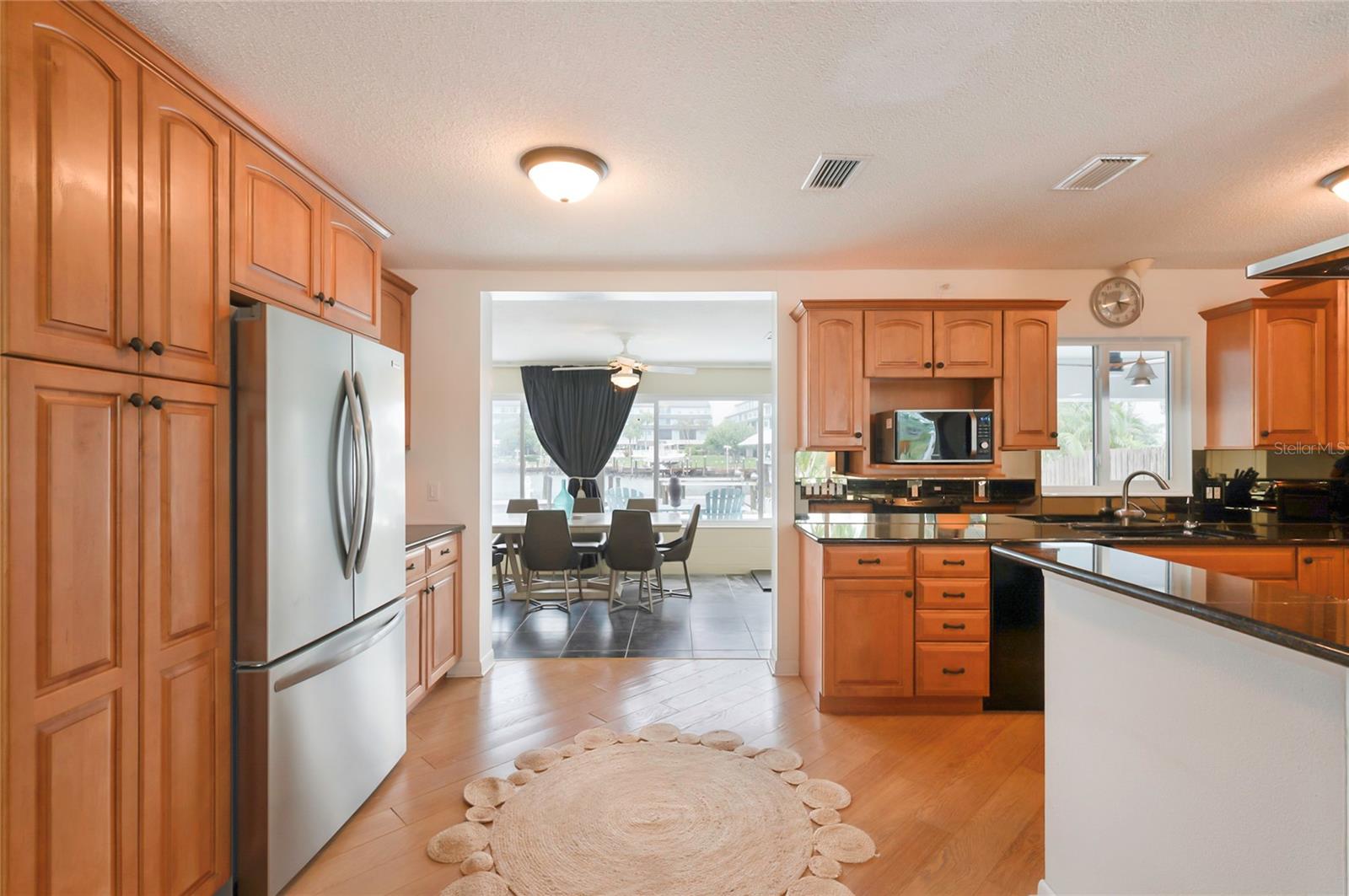 4223 ROYAL PALM DR