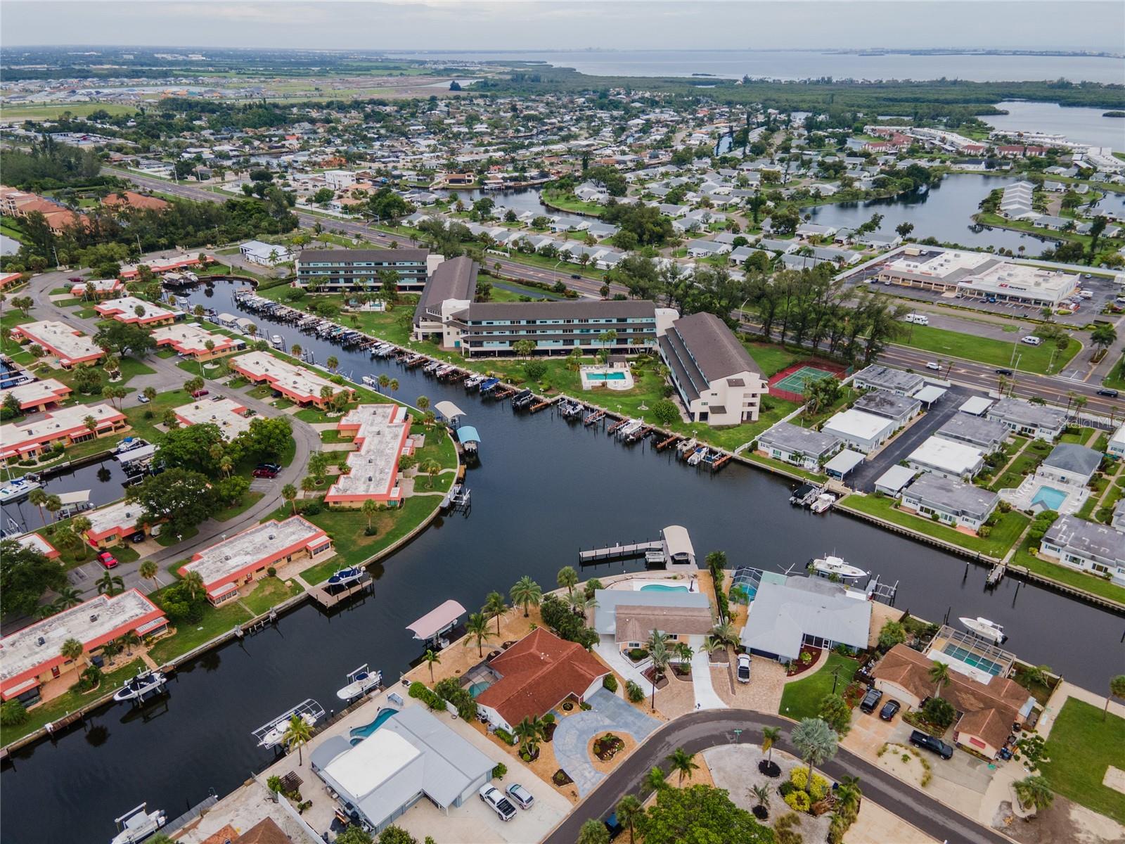 4223 ROYAL PALM DR